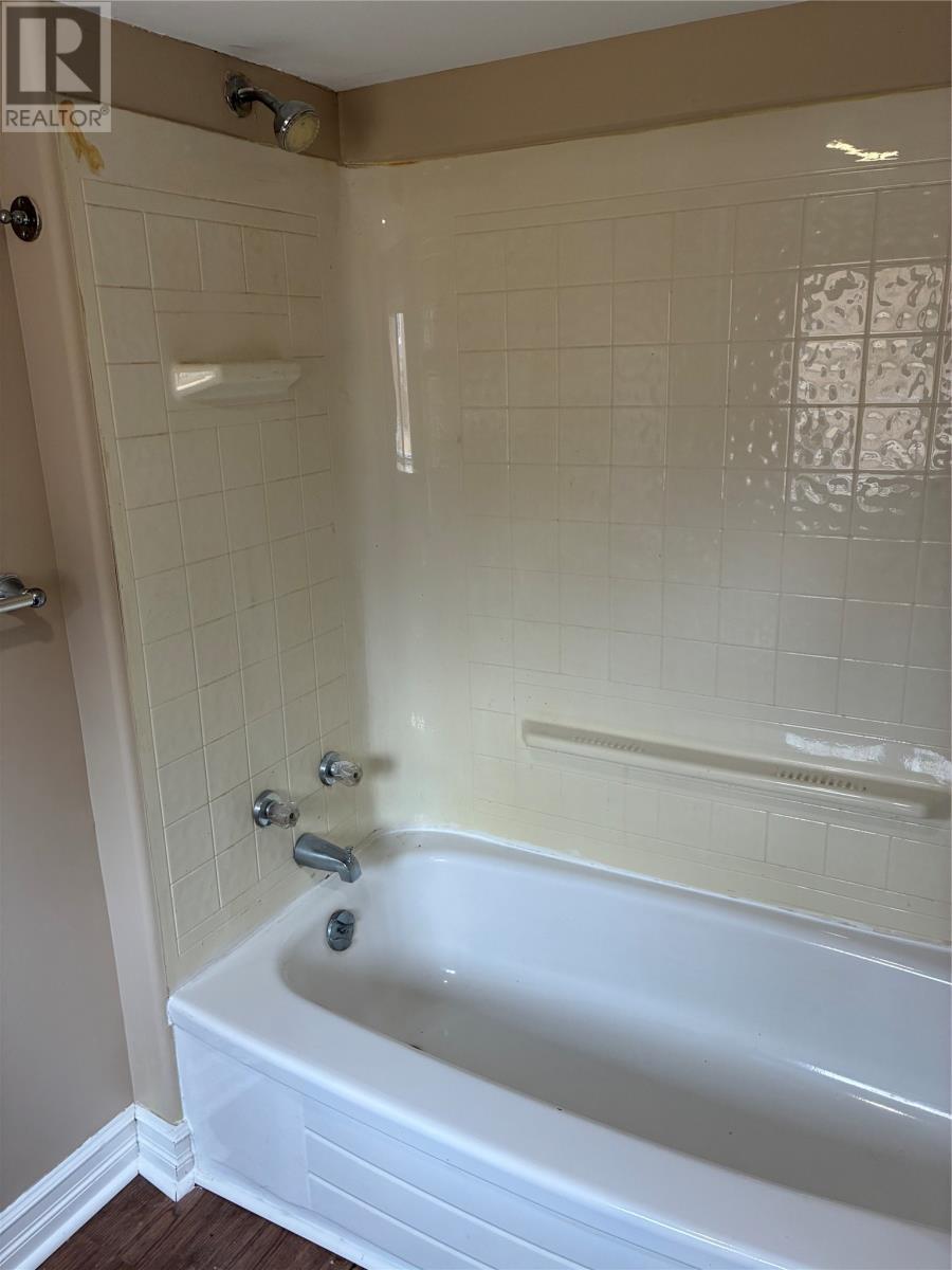 52 Bareneed Road - 37