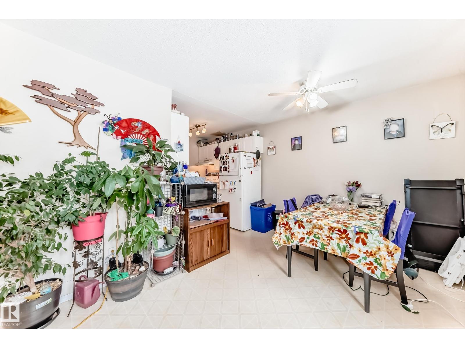#208 11421 34 ST NW - 11