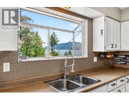 1849 North Road, Gibsons, BC V0N1V1 Photo 10