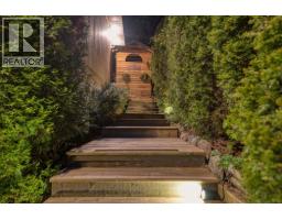 1849 North Road, Gibsons, BC V0N1V1 Photo 35