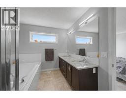 53 Fireside Crescent, Cochrane, AB T4C2L4 Photo 21