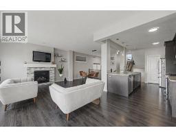 5pc Bathroom - 53 Fireside Crescent, Cochrane, AB T4C2L4 Photo 6