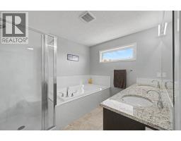 53 Fireside Crescent, Cochrane, AB T4C2L4 Photo 20
