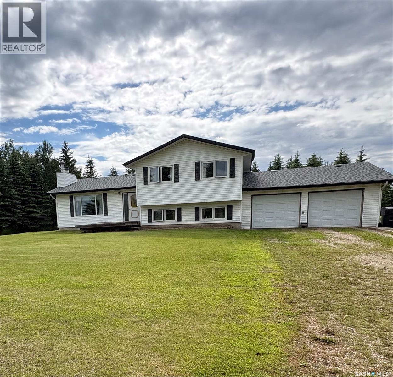 136 Frank AVENUE - 1