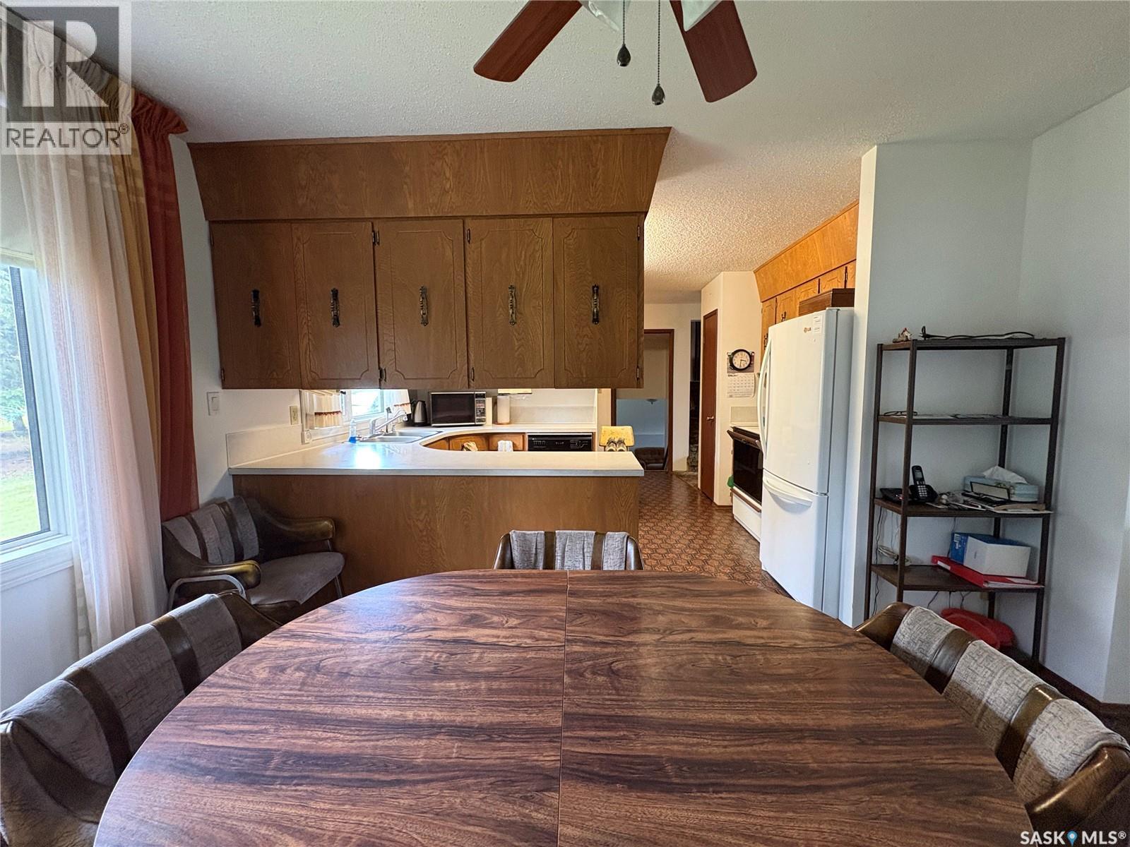 136 Frank AVENUE - 11