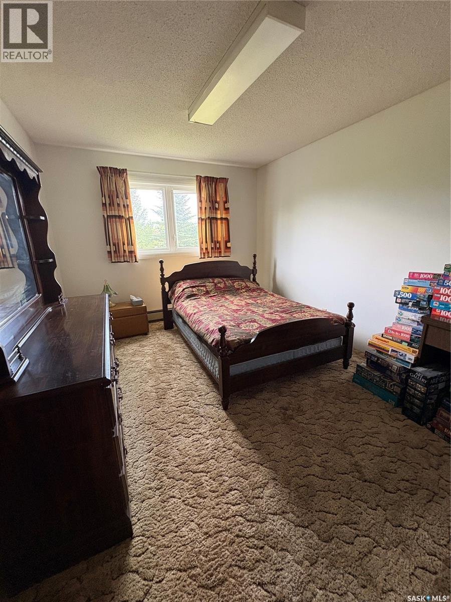 136 Frank AVENUE - 26