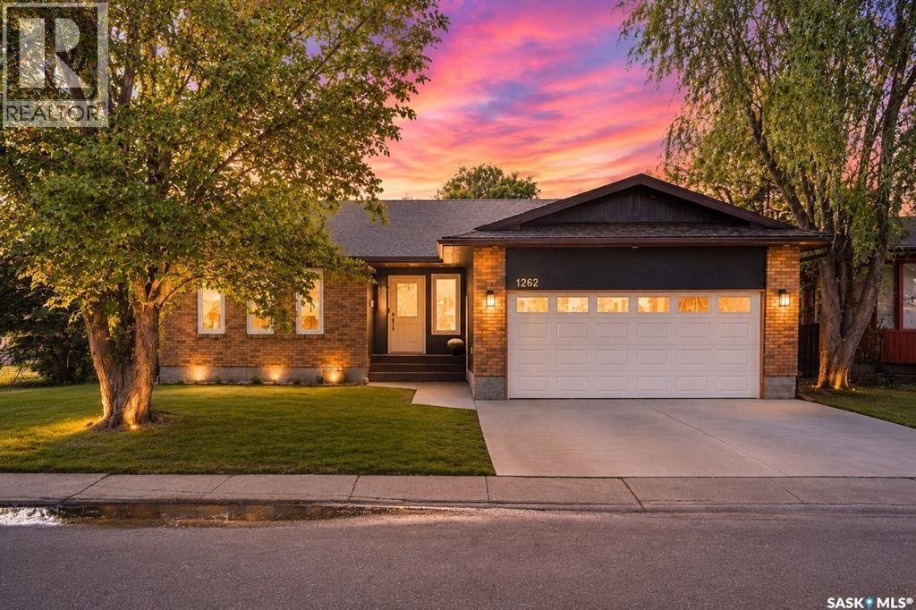 1262 James CRESCENT - 1