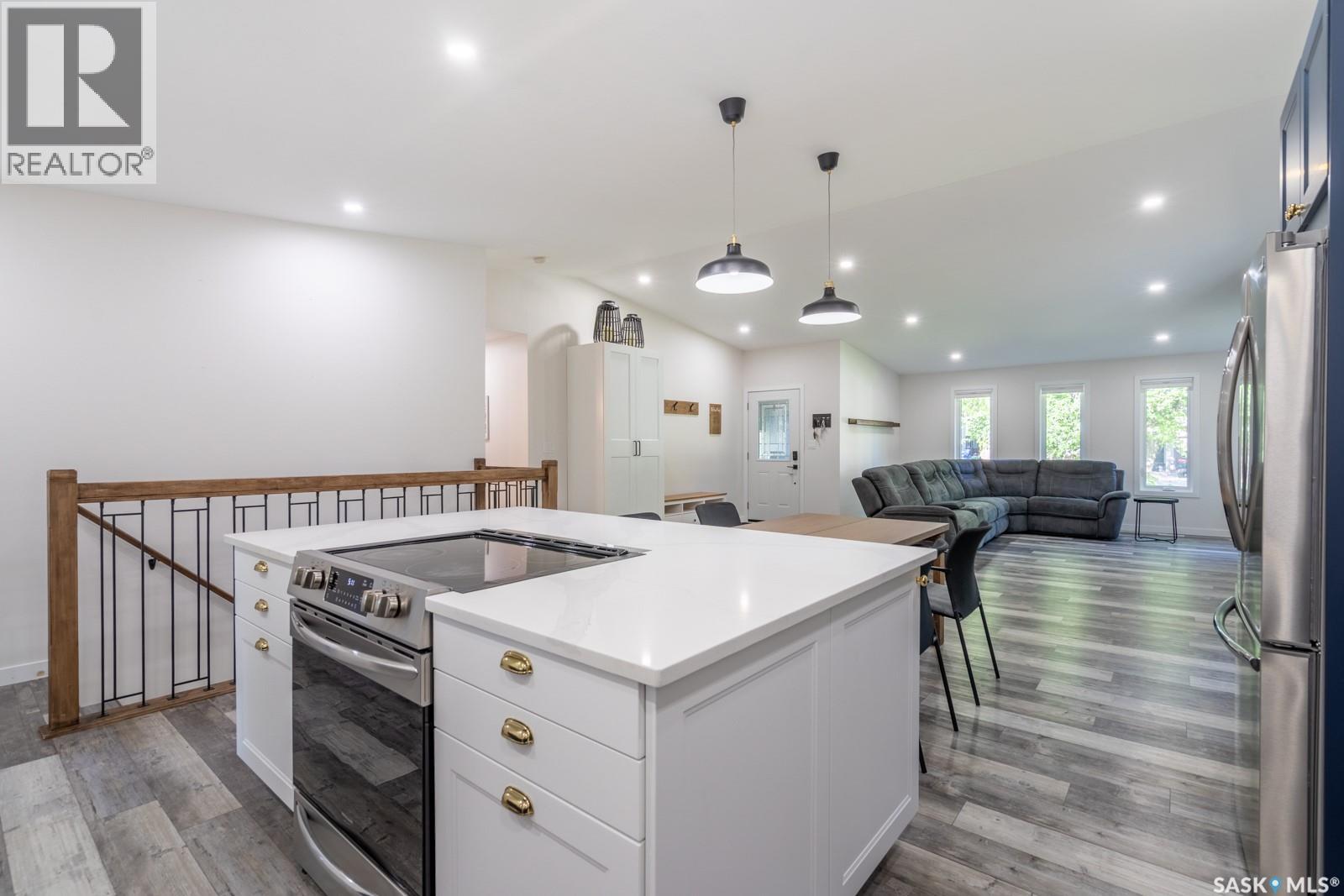 1262 James CRESCENT - 11