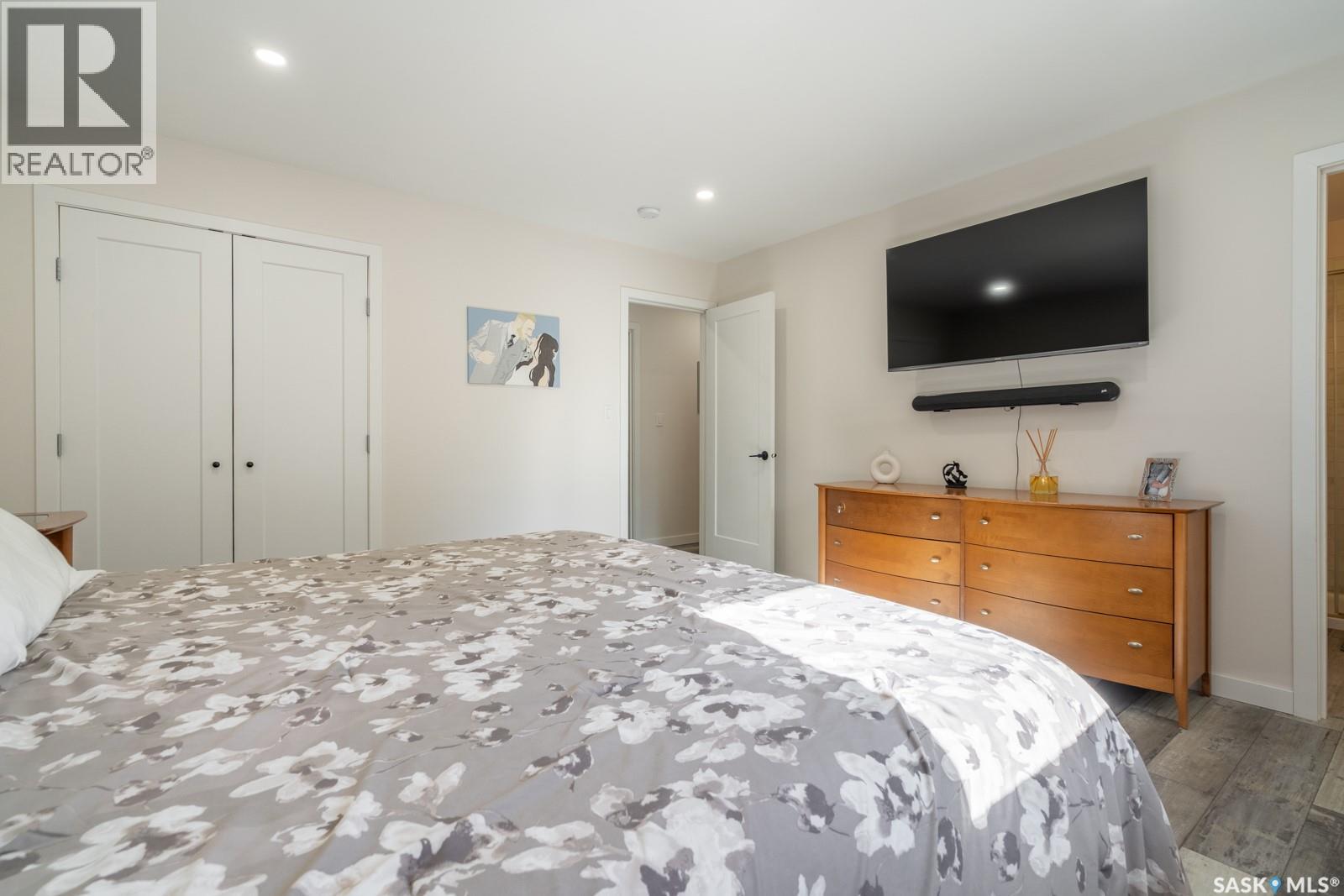 1262 James CRESCENT - 14