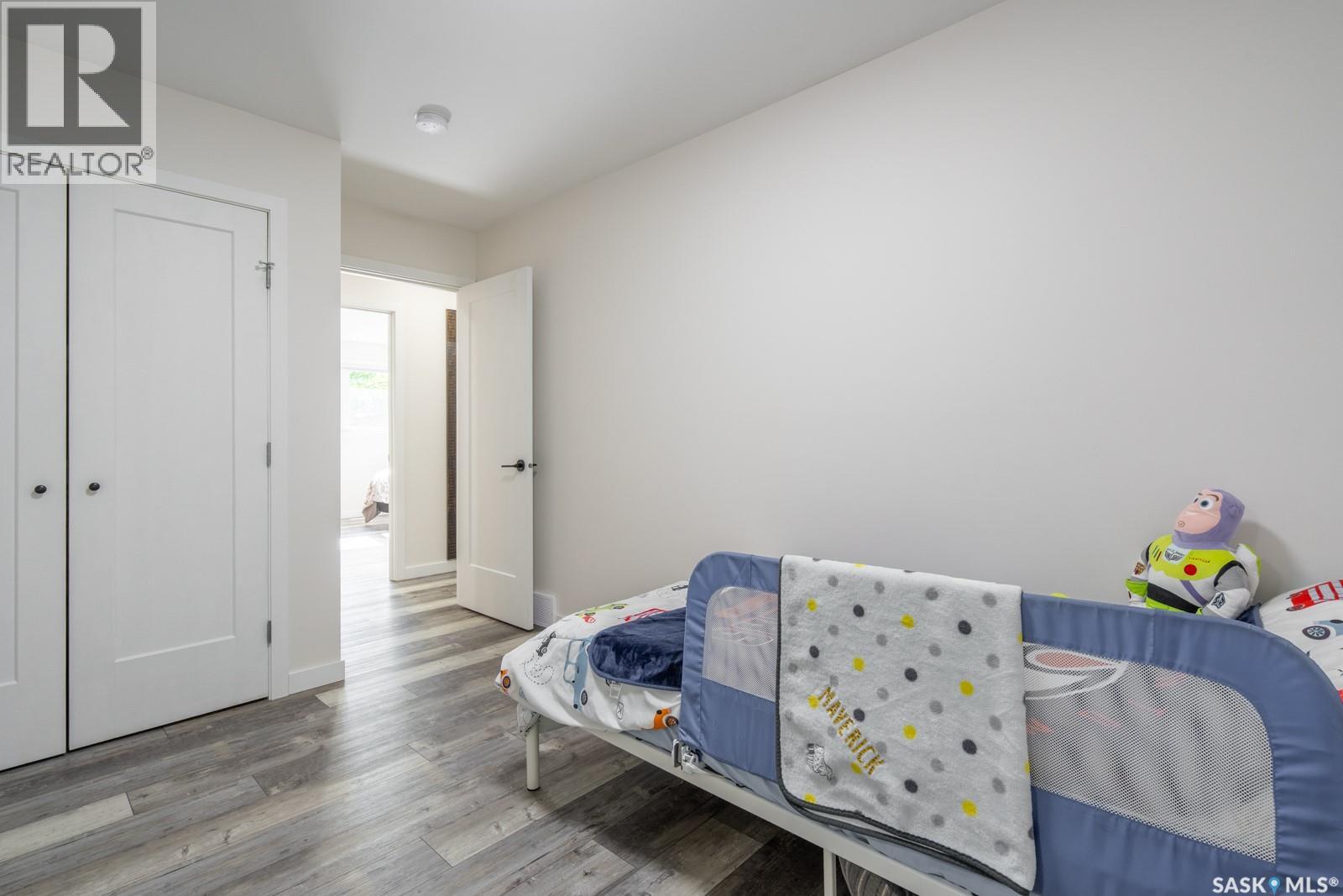 1262 James CRESCENT - 19