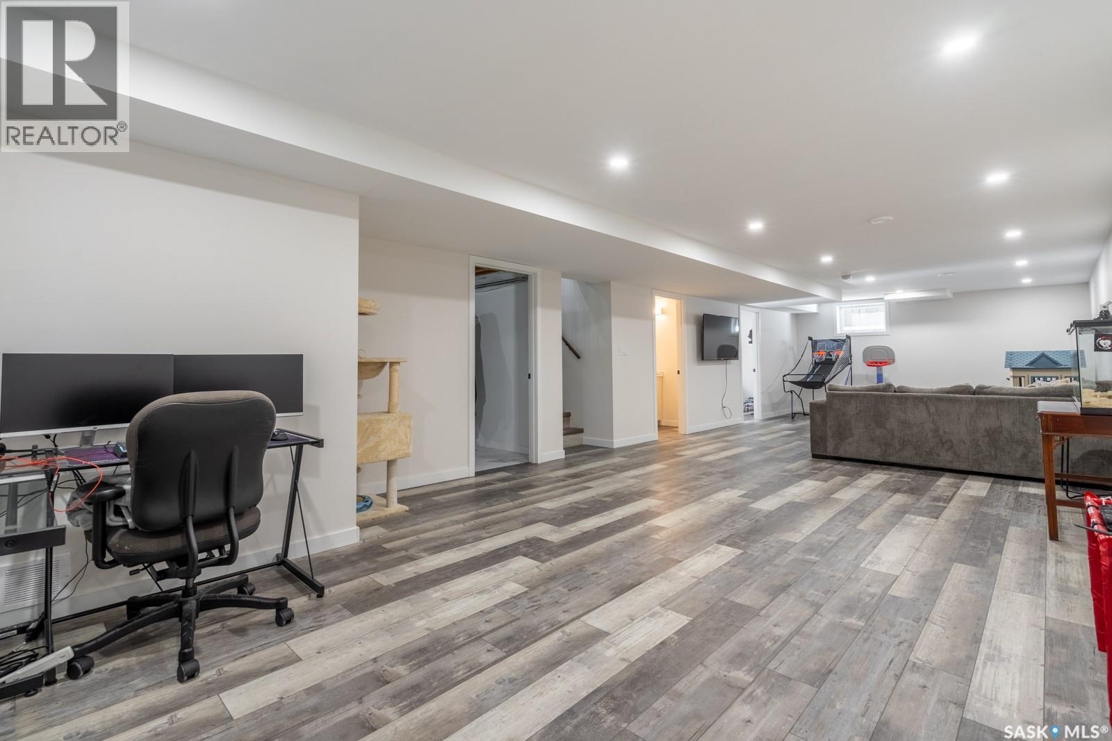 1262 James CRESCENT - 23