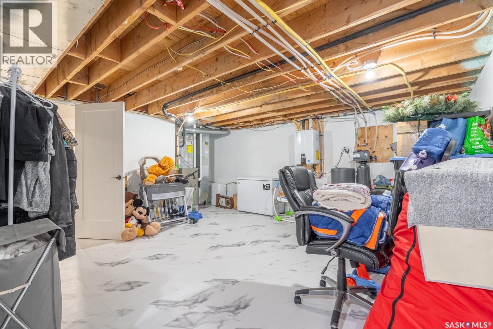 1262 James CRESCENT - 27