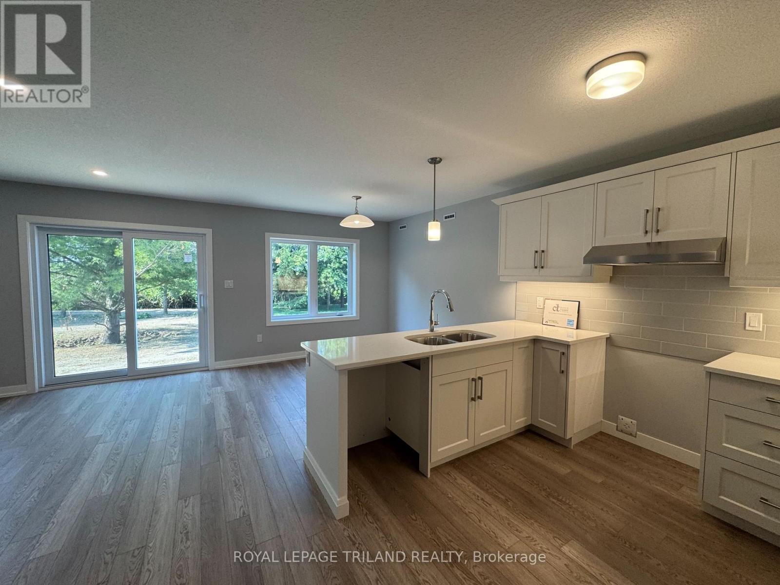 165 STYLES DRIVE - 3