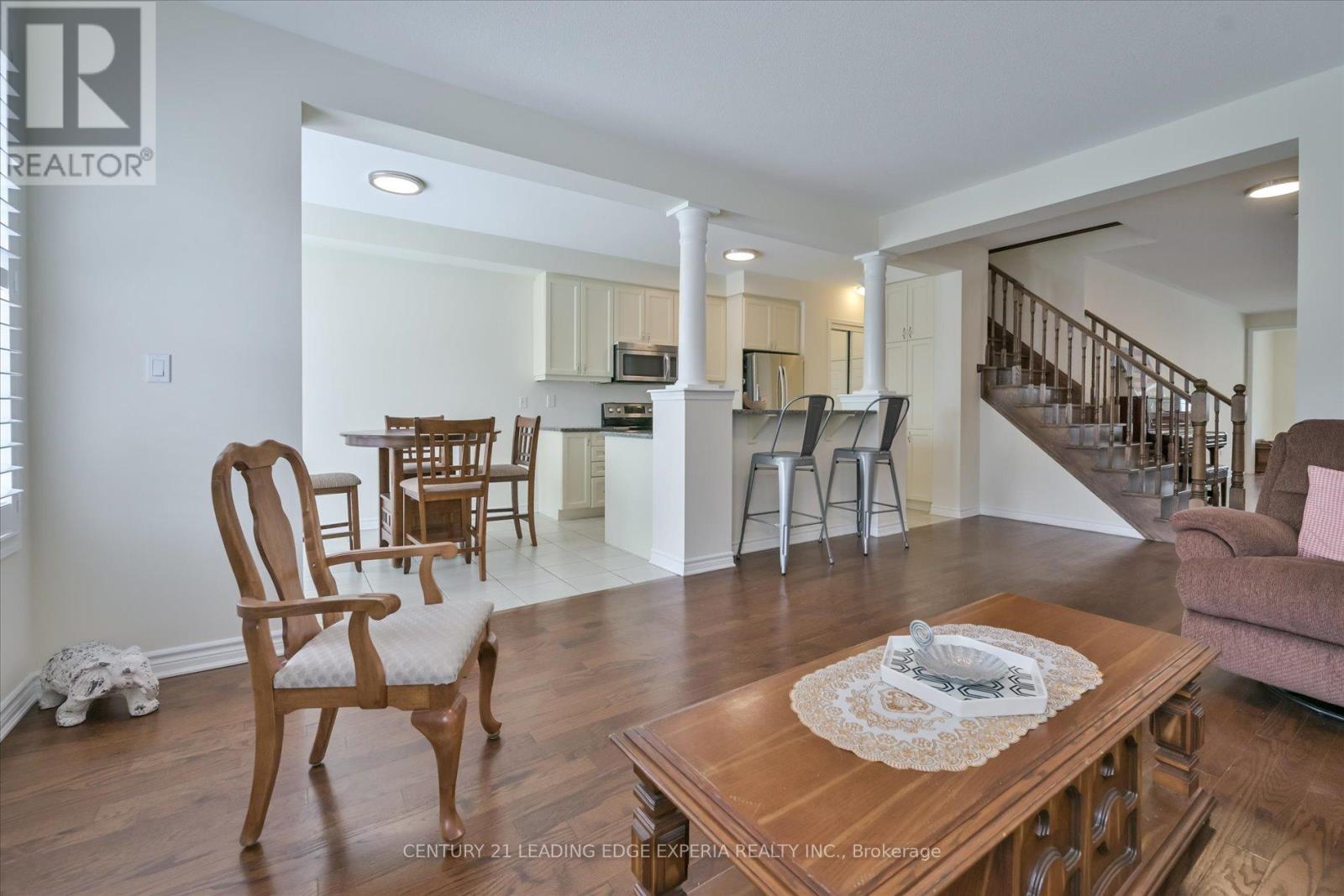 209 BABER CRESCENT - 12