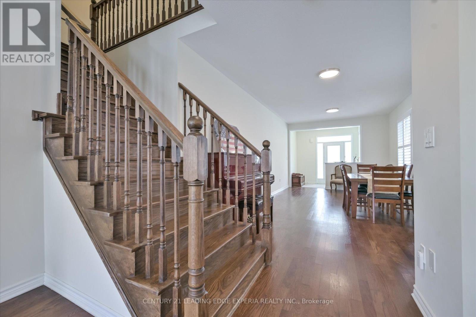 209 BABER CRESCENT - 18