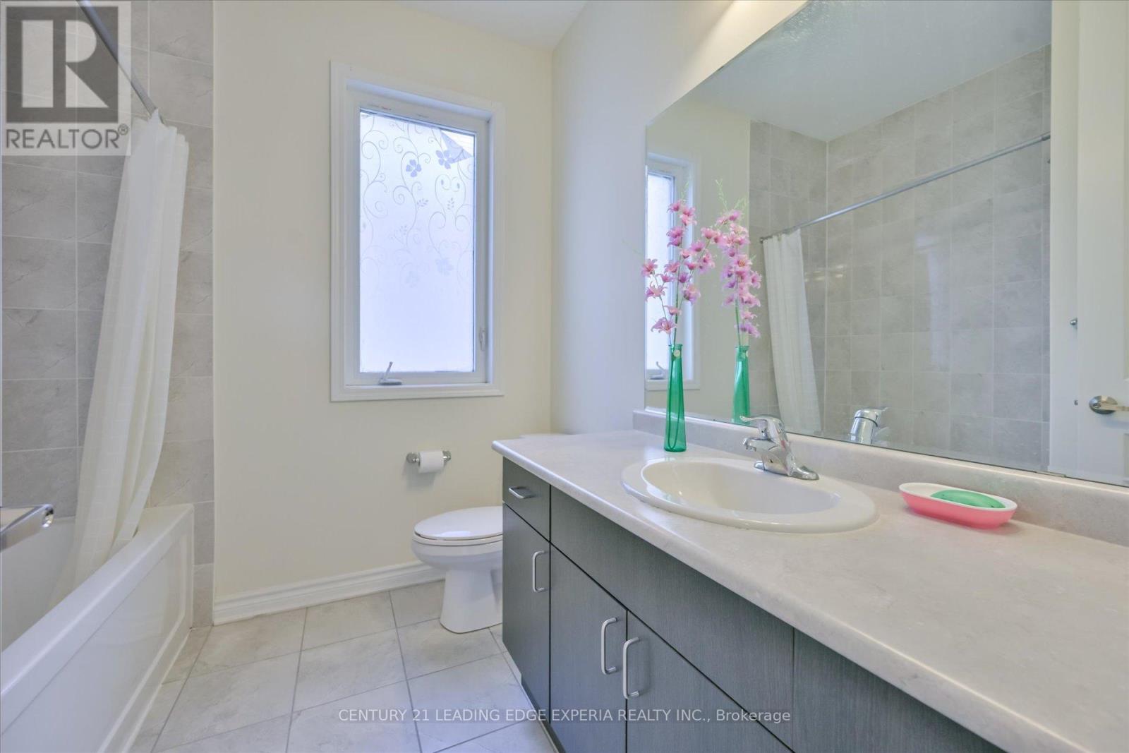 209 BABER CRESCENT - 29