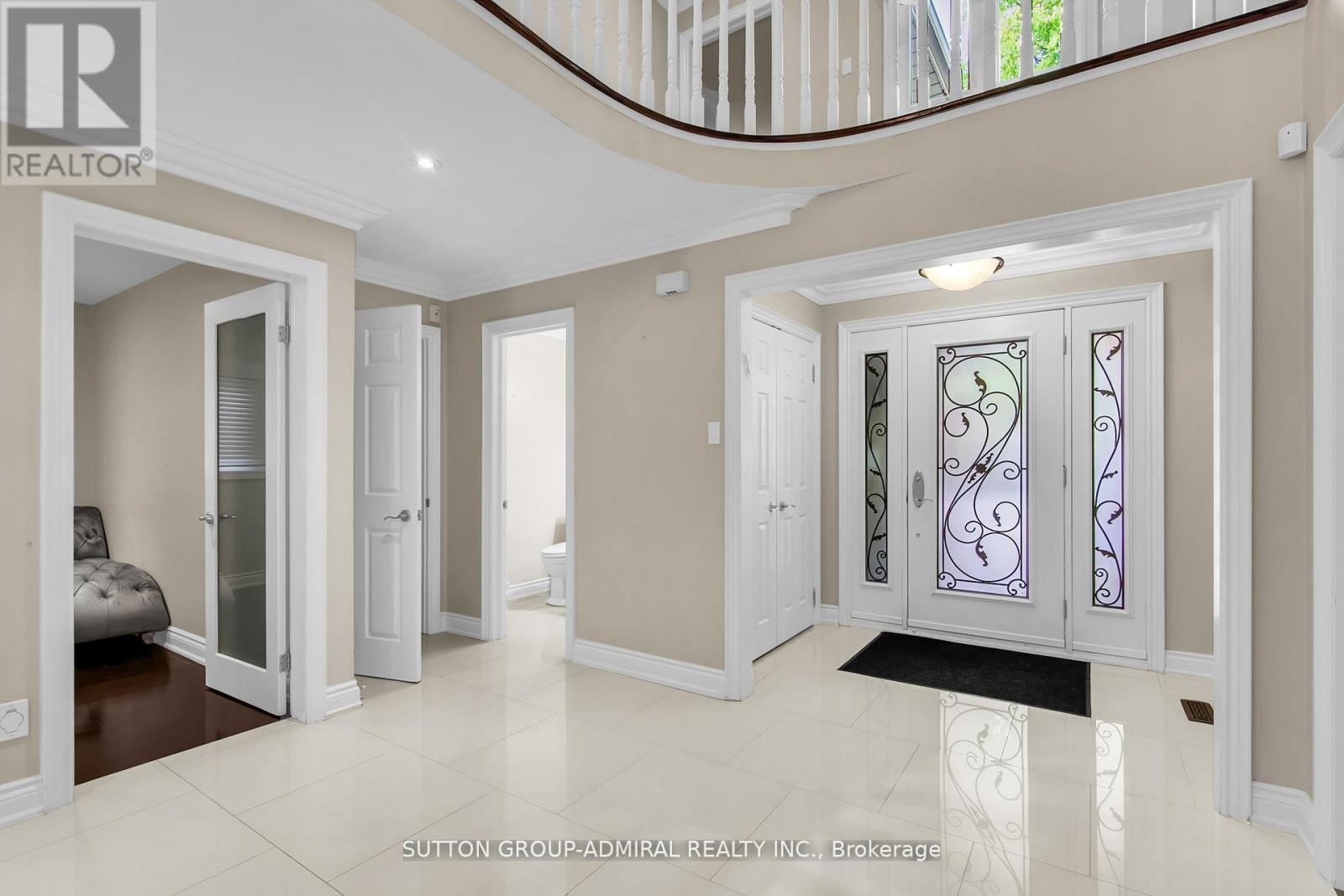 25 GRENADIER CRESCENT - 6