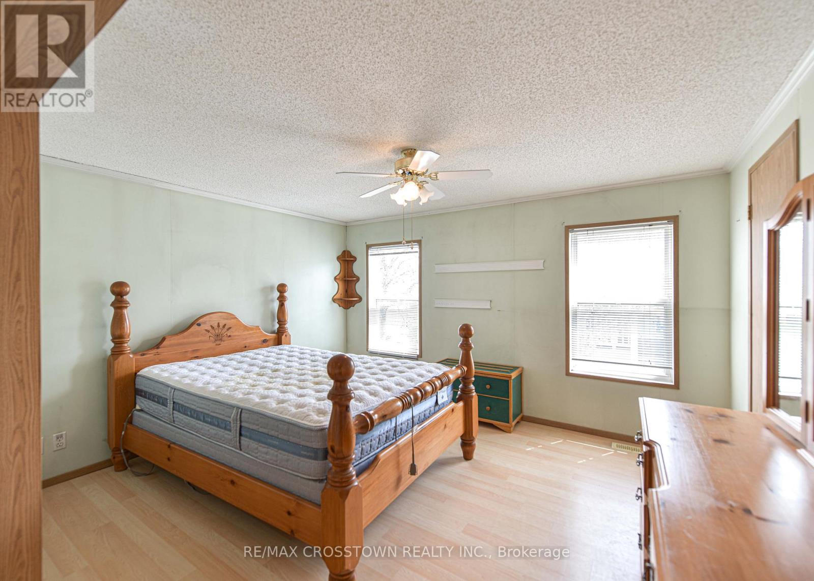 4101 WESLEY STREET - 22
