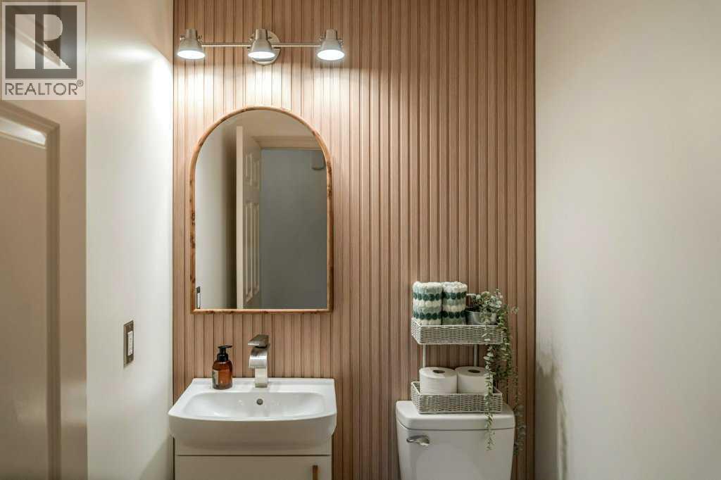 131 Westmount Hill - 19