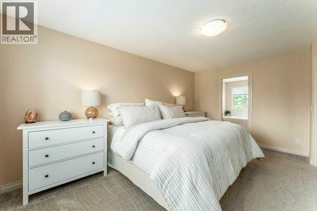 131 Westmount Hill - 24