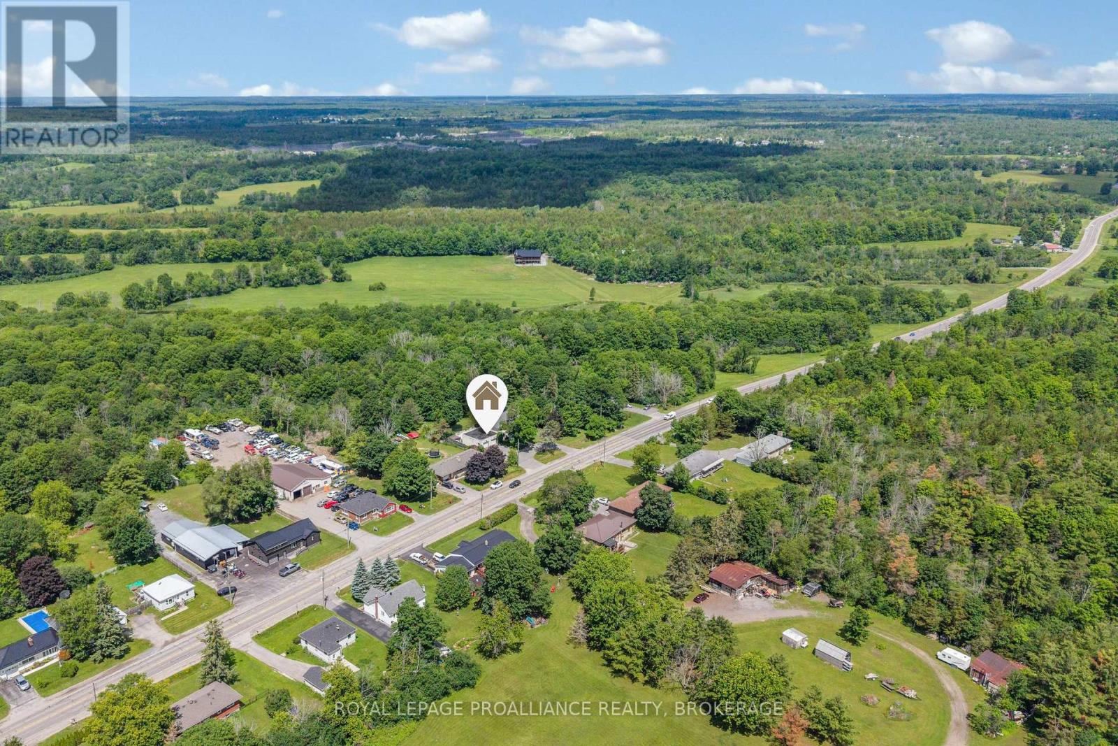 1901 SYDENHAM ROAD - 48