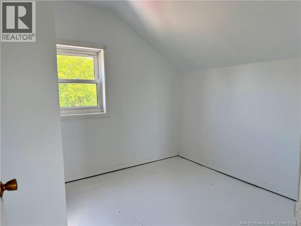81 Lac Road - 16