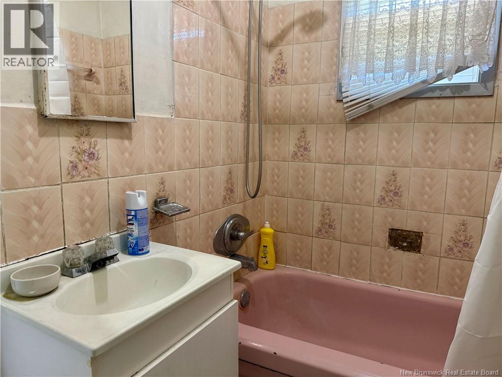 81 Lac Road - 13