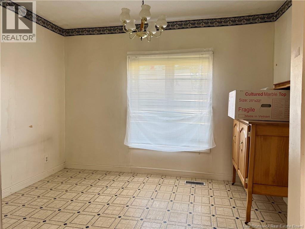 81 Lac Road - Image 11