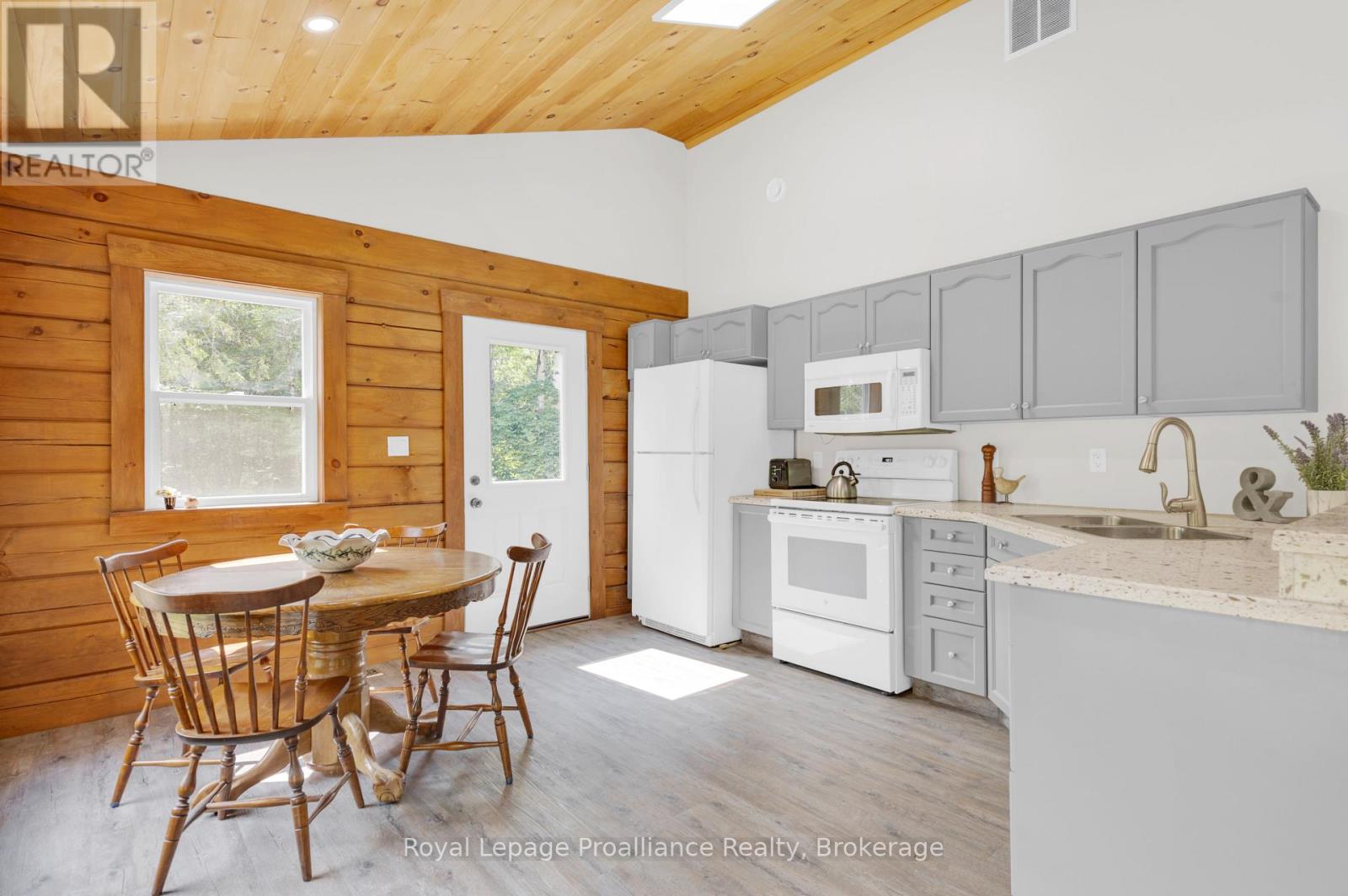 93 HAMMOND ROAD - 14