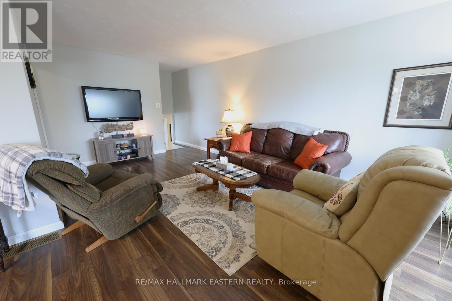 1000 CUMBERLAND AVENUE - 15