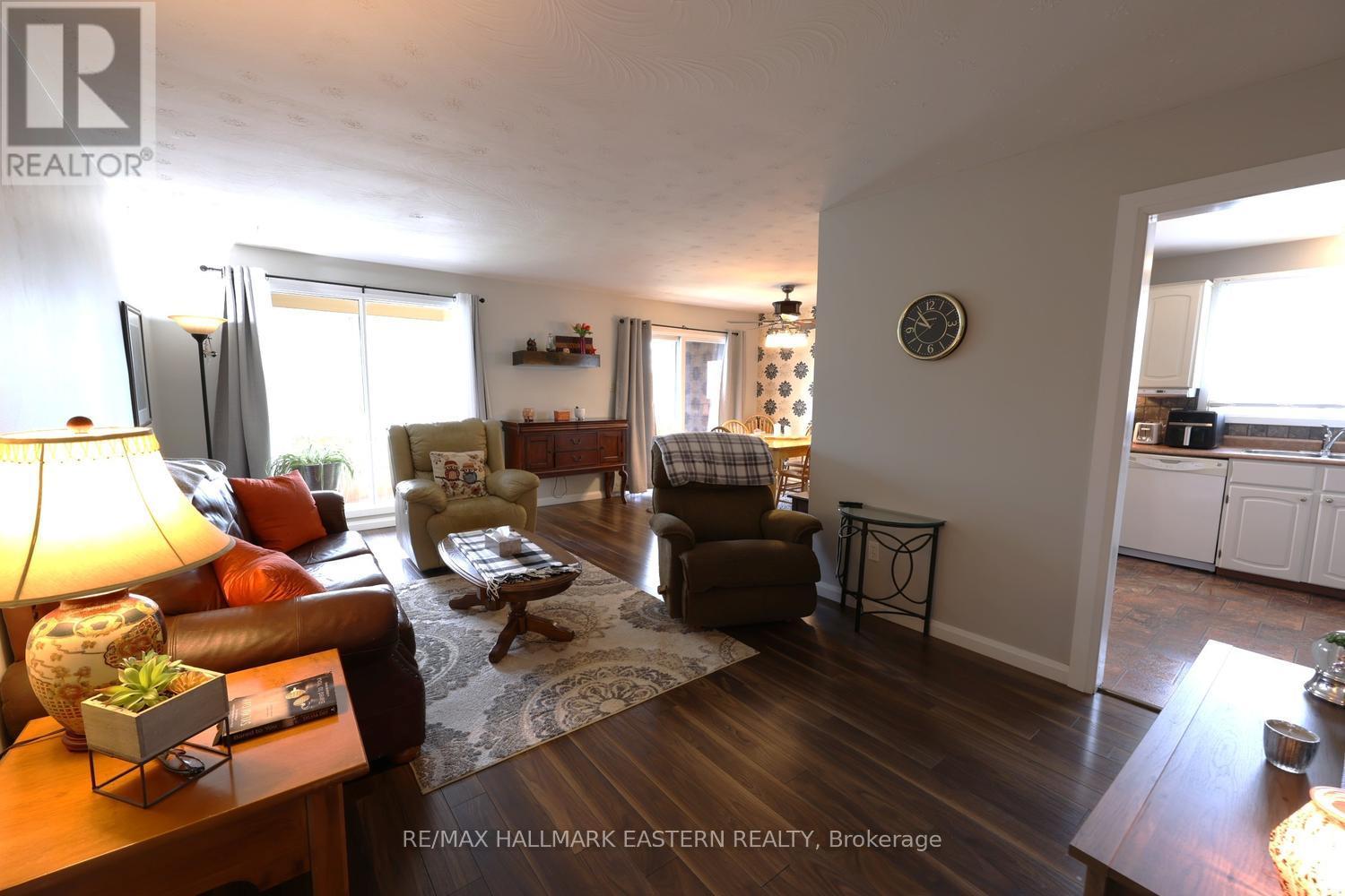 1000 CUMBERLAND AVENUE - 16