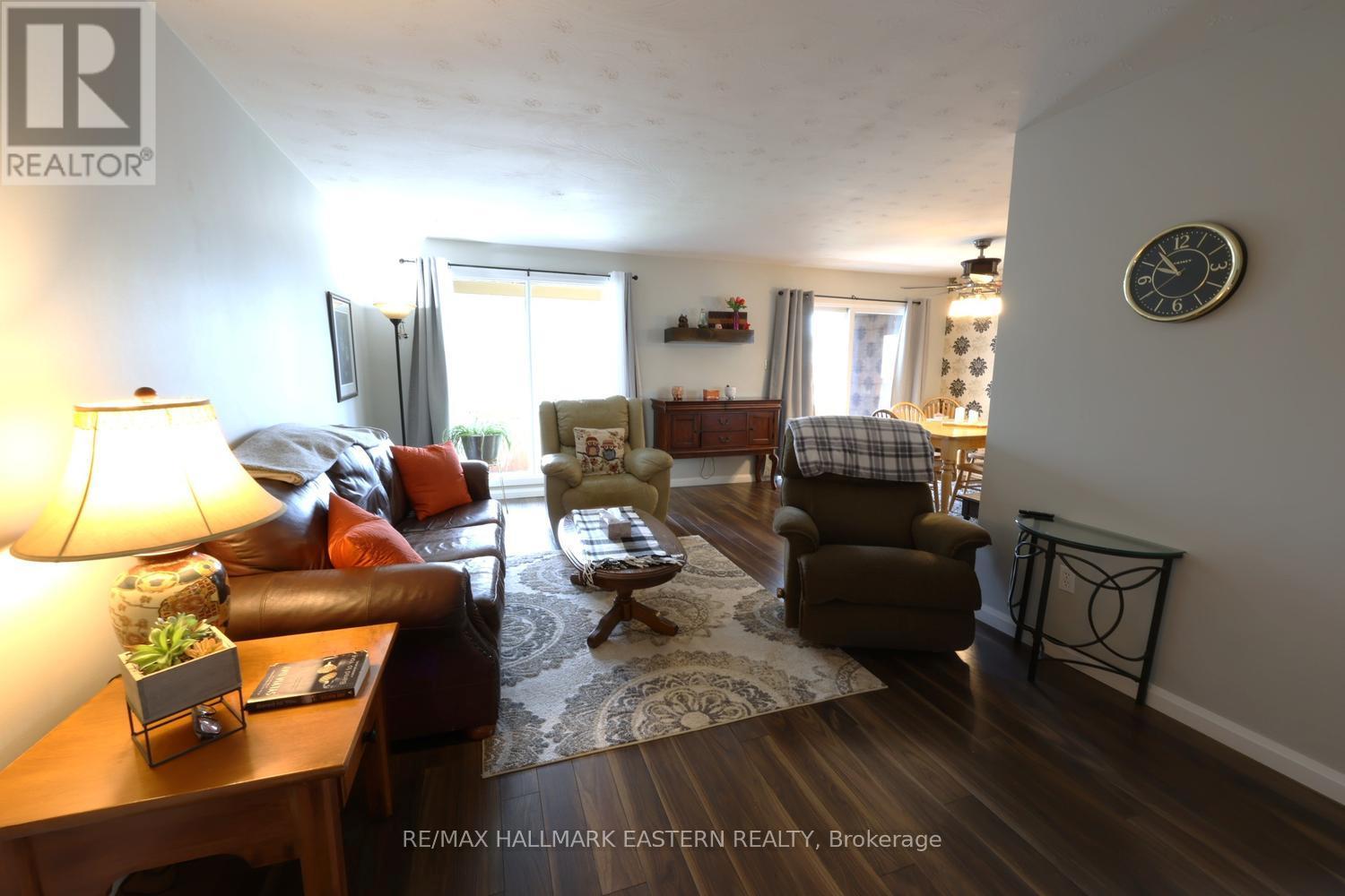 1000 CUMBERLAND AVENUE - 17
