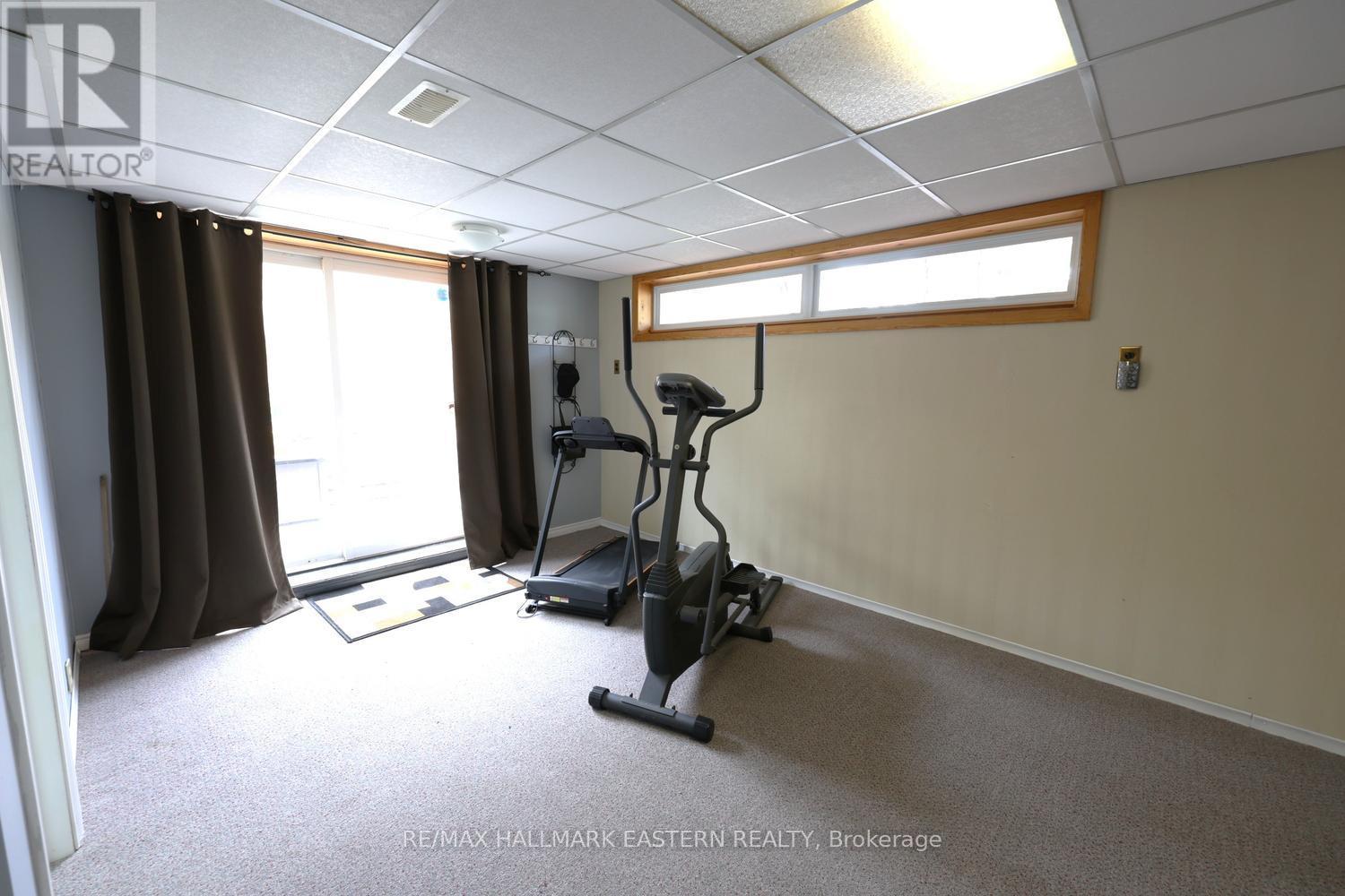 1000 CUMBERLAND AVENUE - 32
