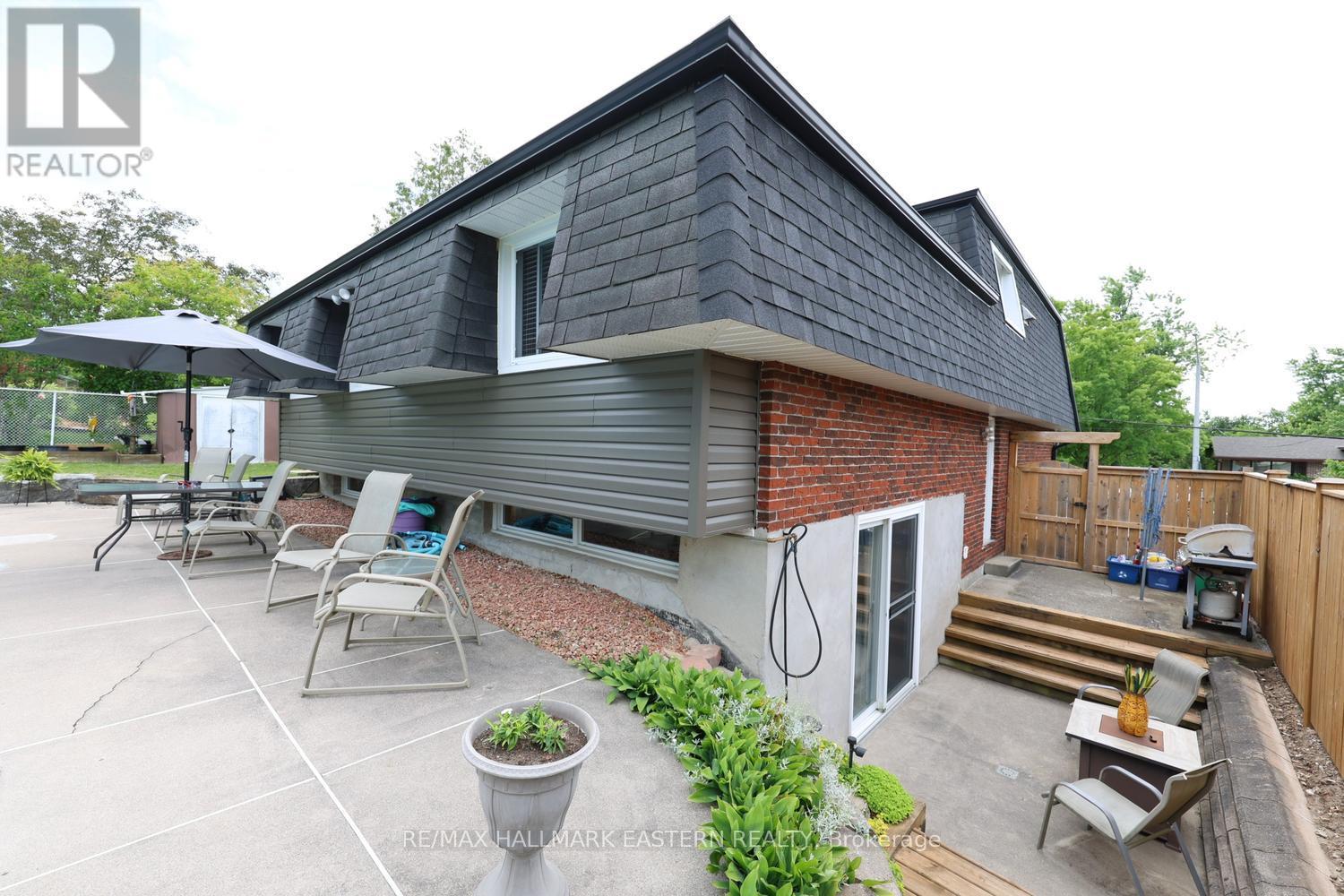 1000 CUMBERLAND AVENUE - 33