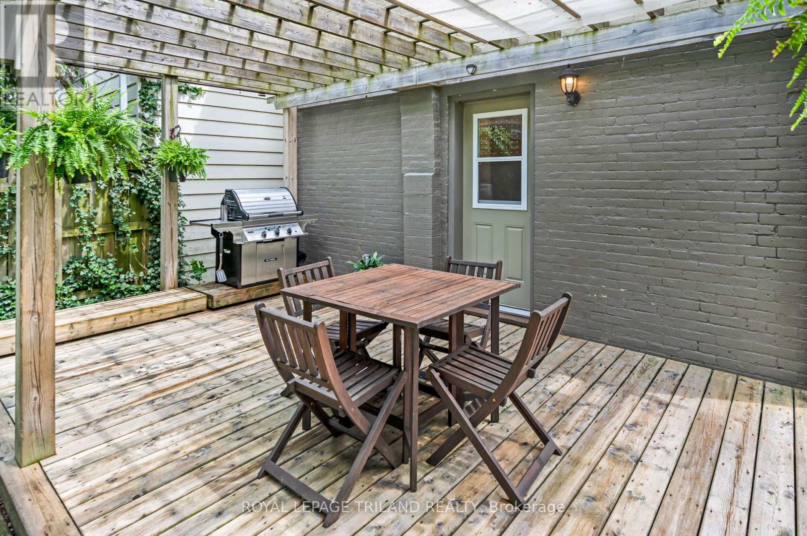 706 PRINCESS AVENUE - 28