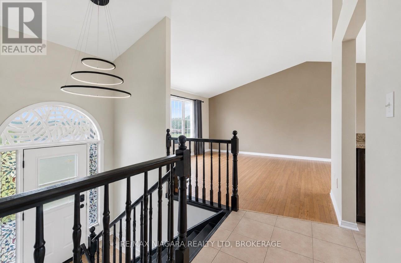 661 CARL ROAD - 18