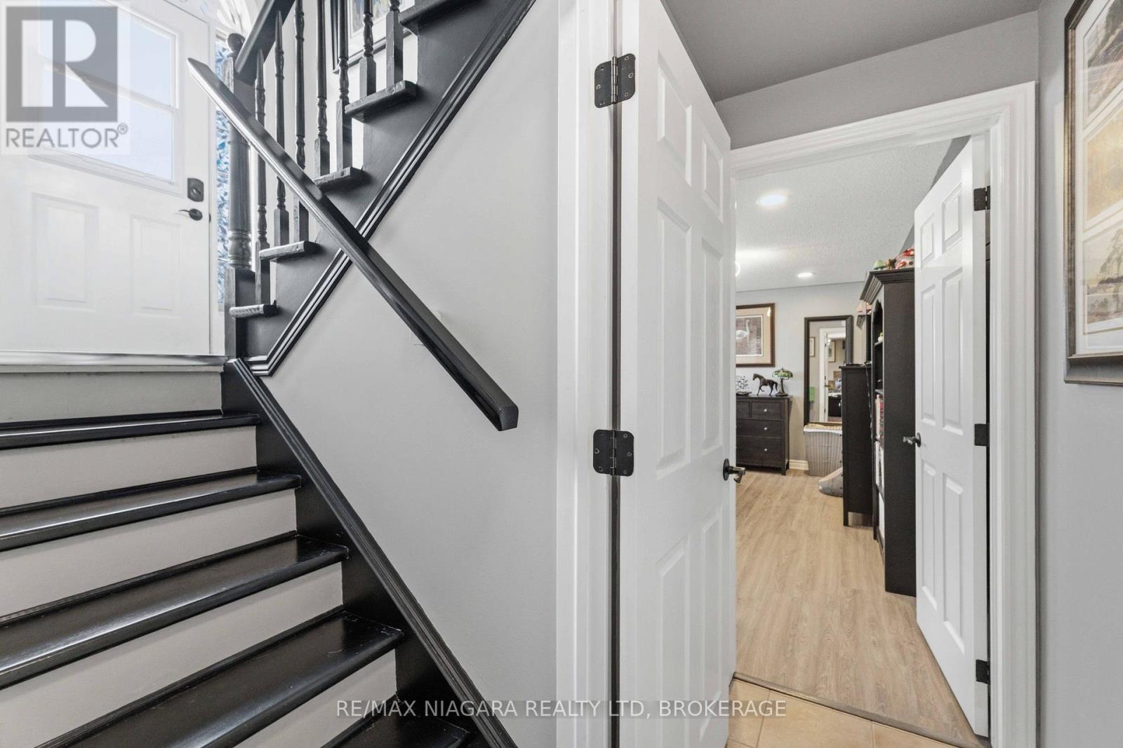 661 CARL ROAD - 20