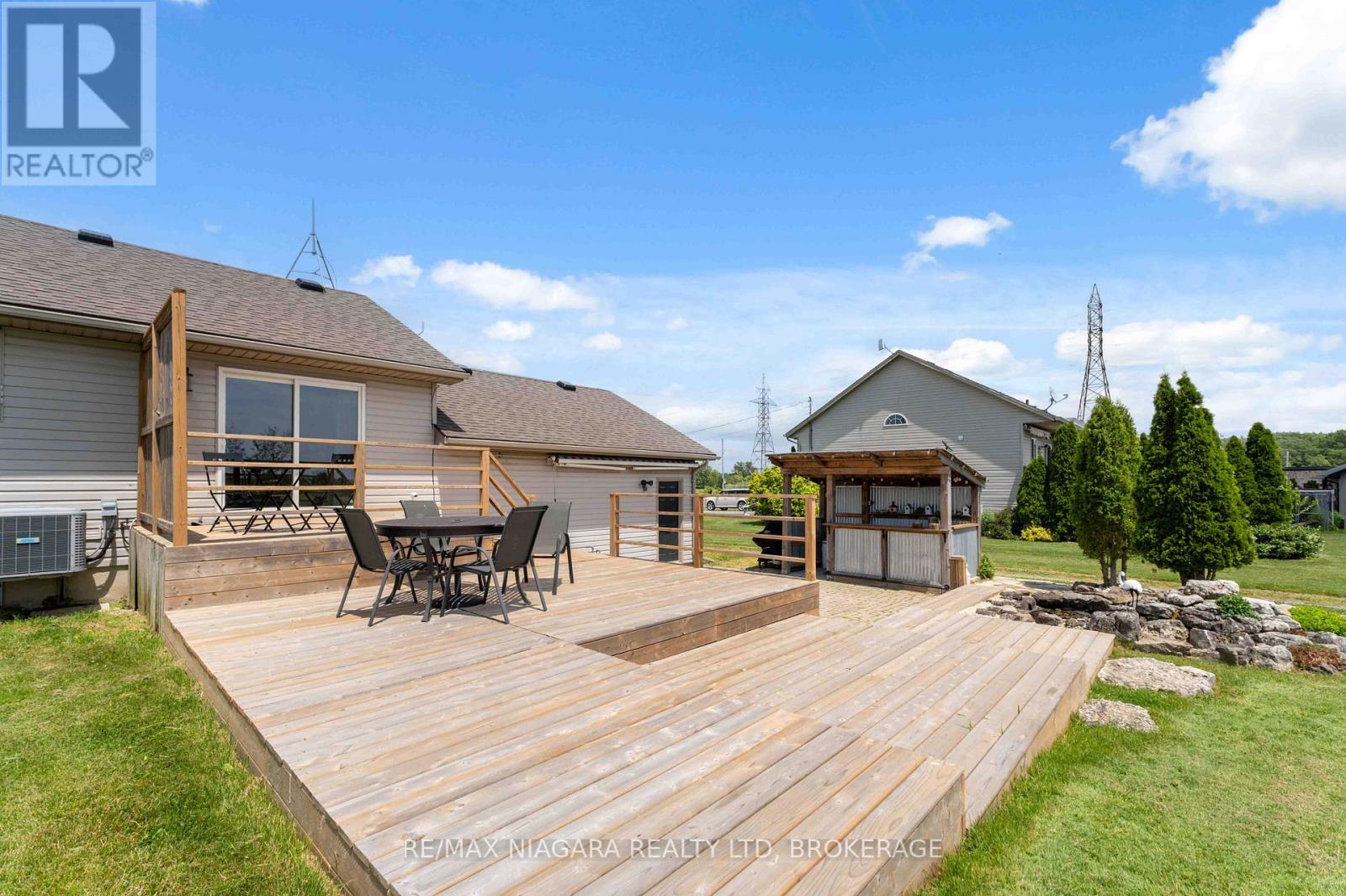 661 CARL ROAD - 34