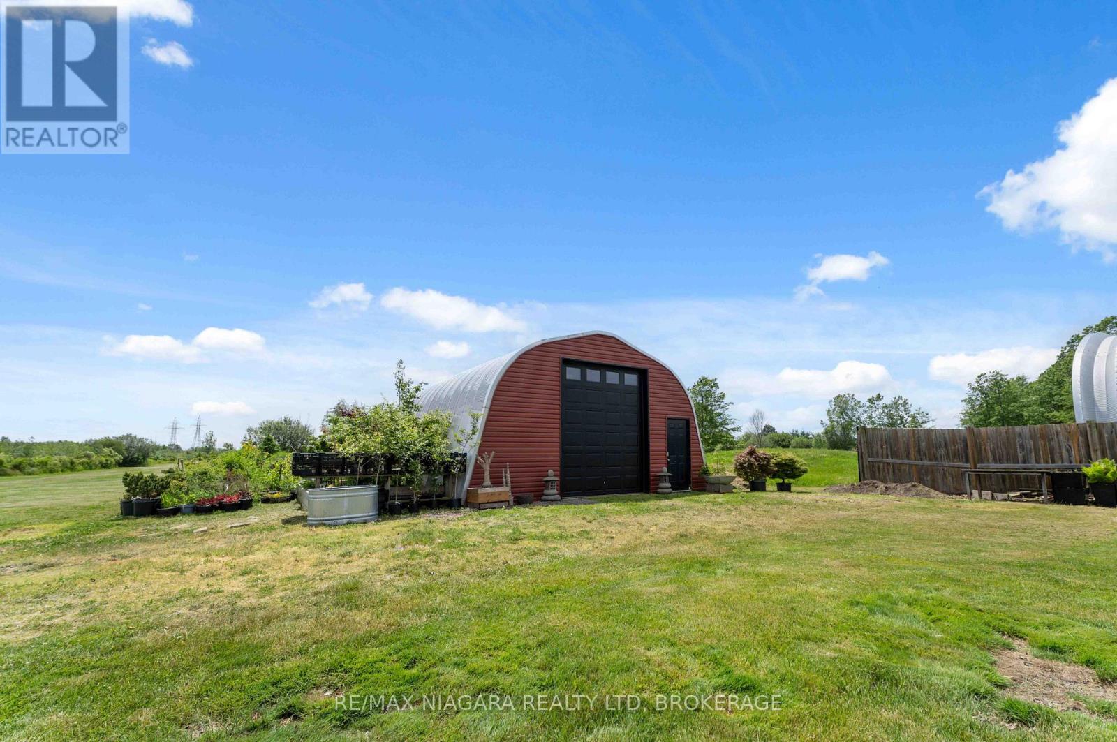 661 CARL ROAD - 42