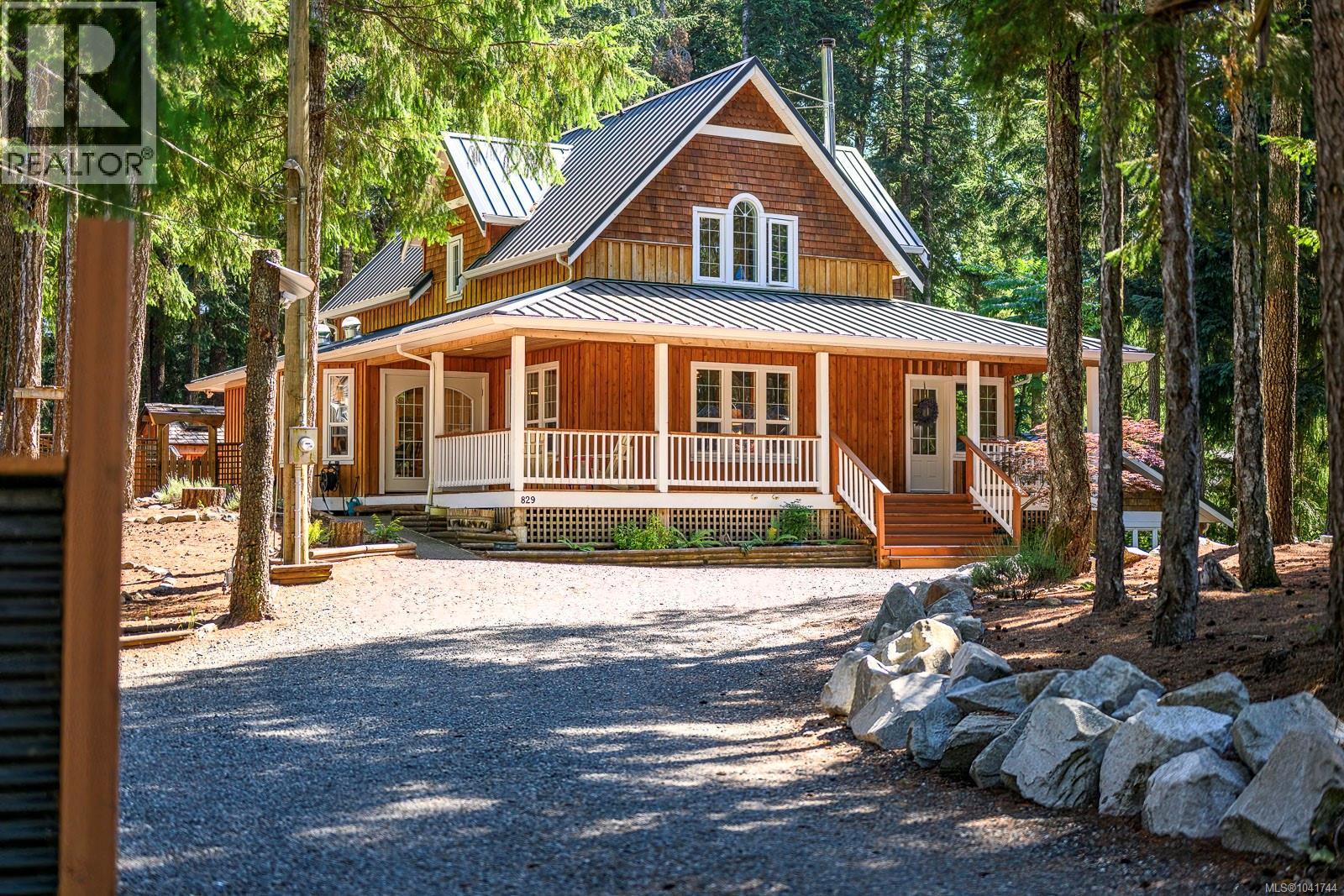829 Lazo Rd - 1