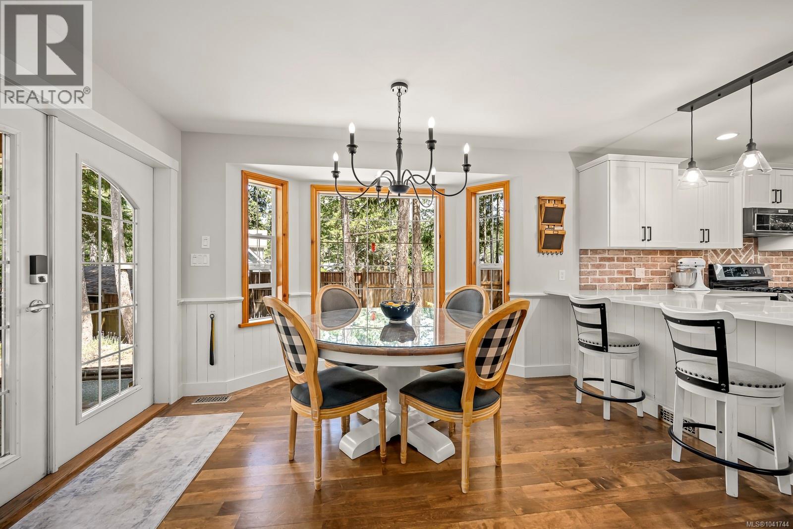 829 Lazo Rd - 12