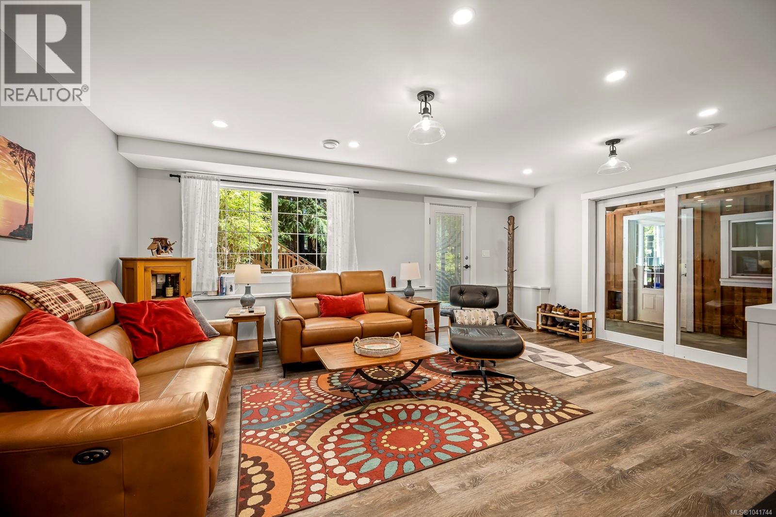 829 Lazo Rd - 22