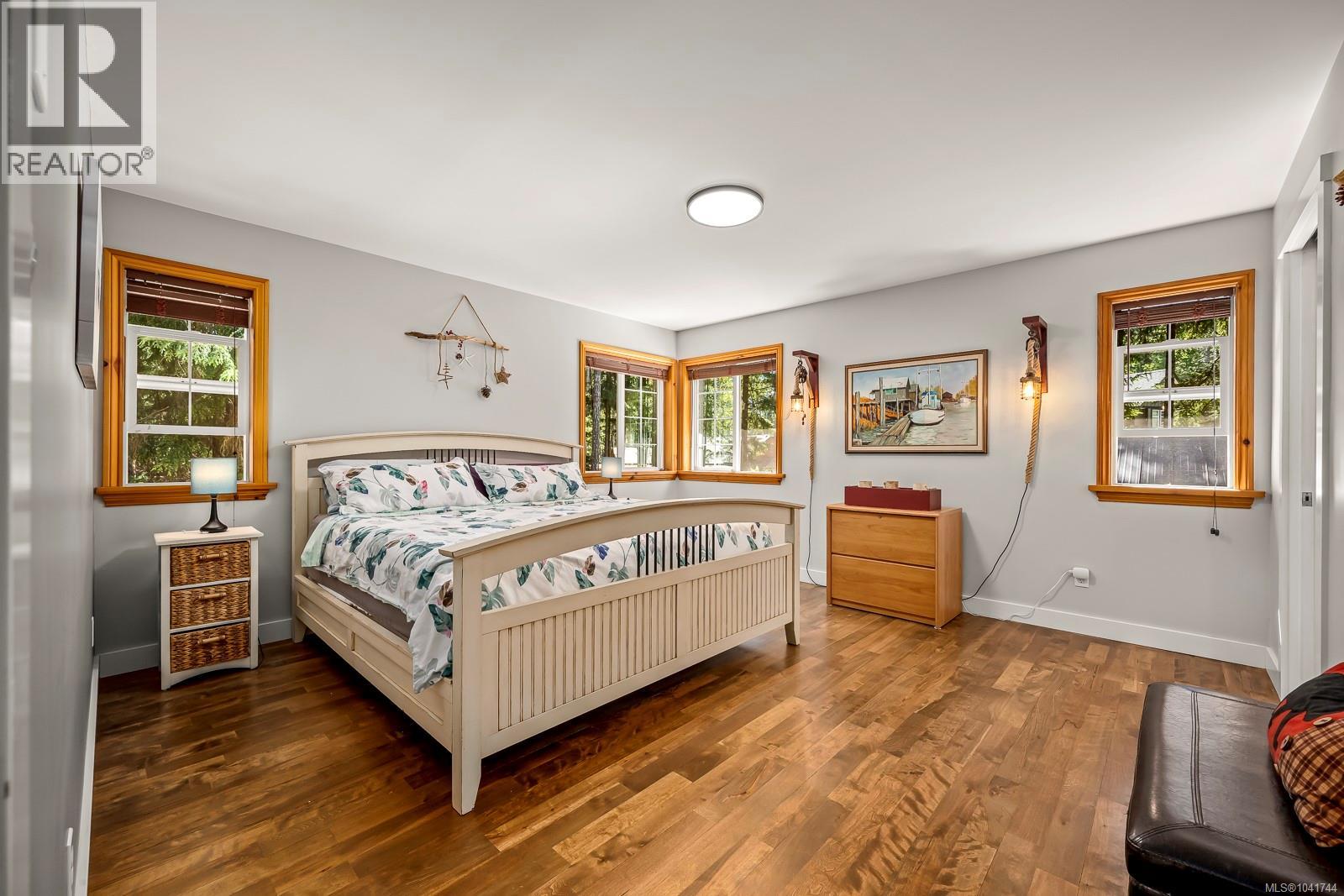 829 Lazo Rd - 24