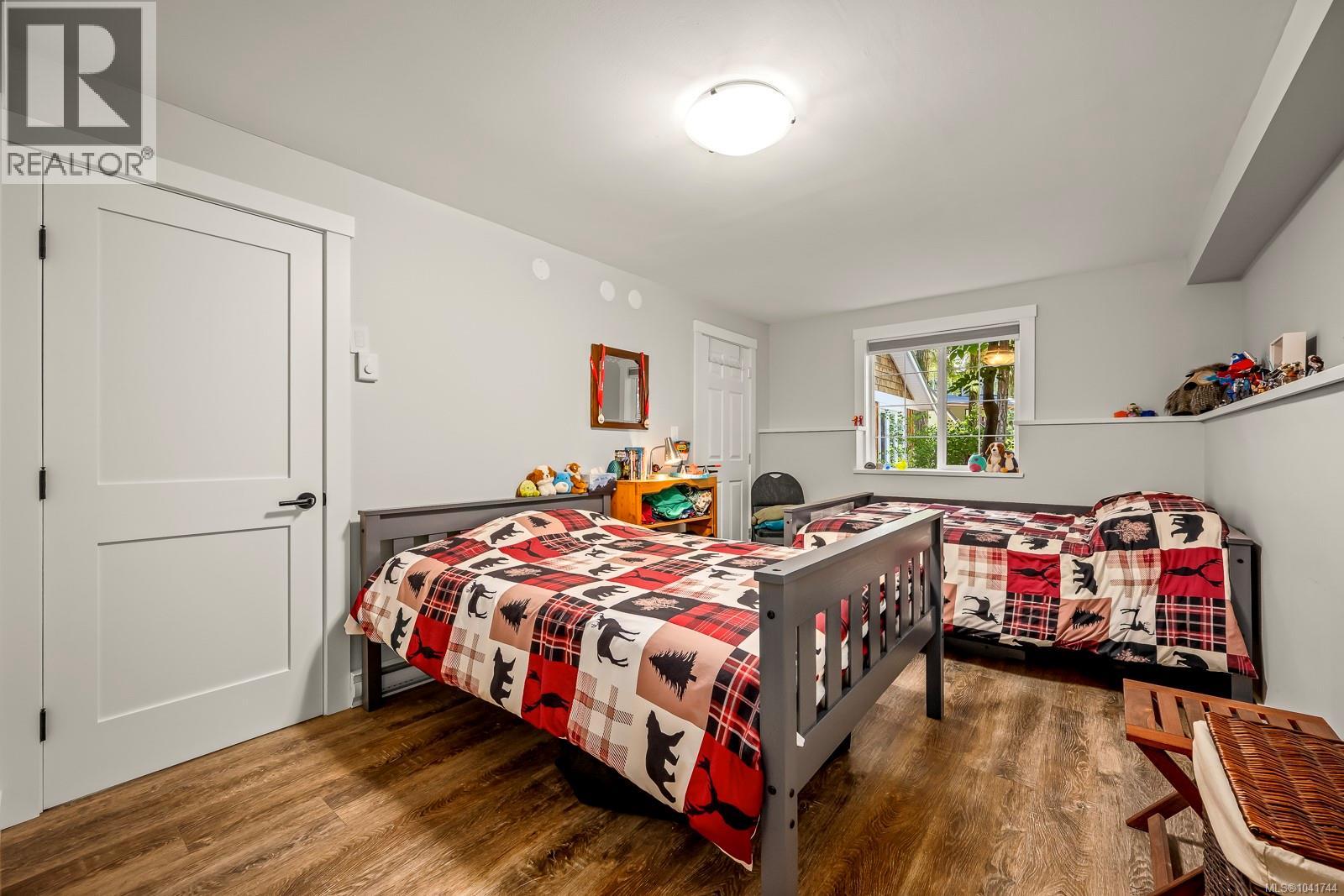 829 Lazo Rd - 39
