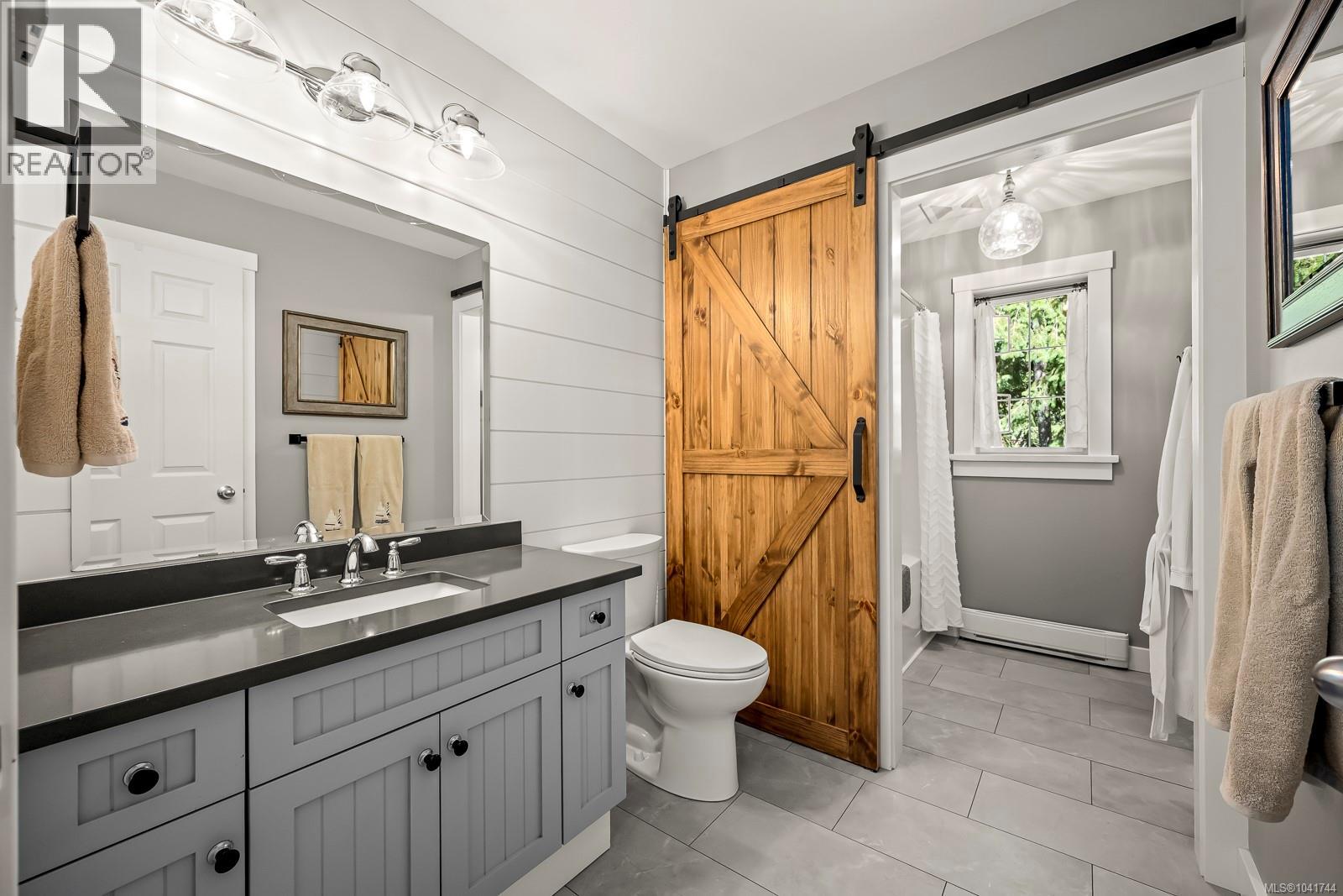 829 Lazo Rd - 44