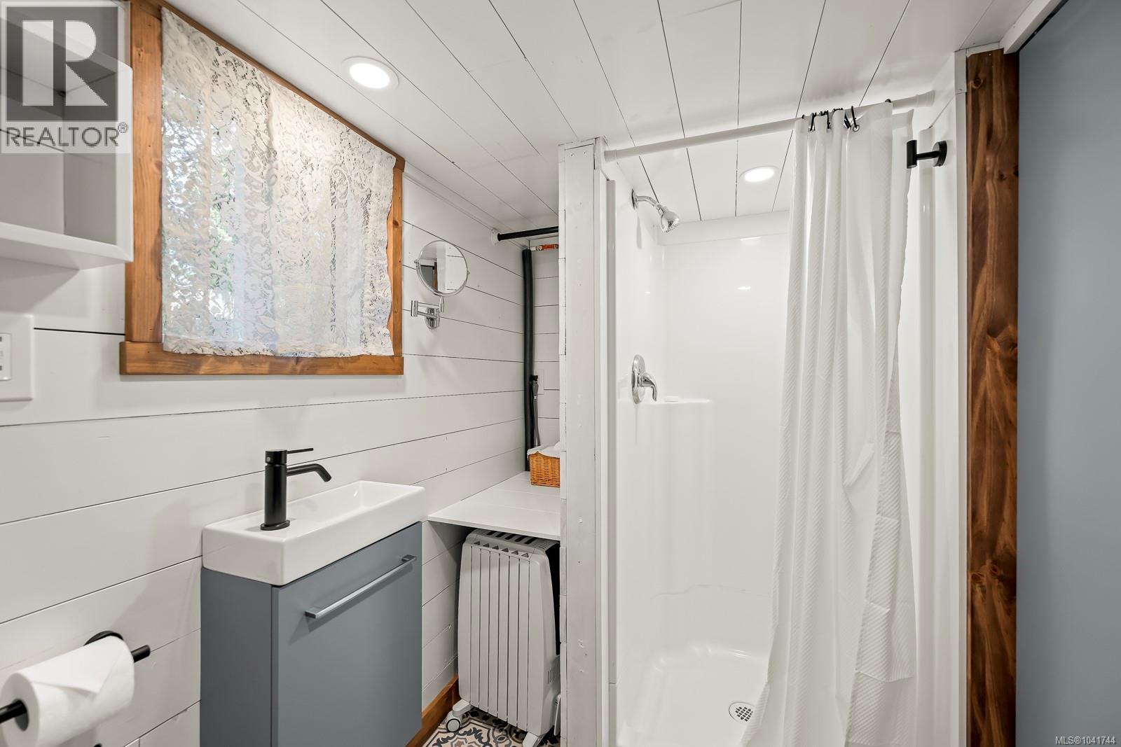 829 Lazo Rd - 55