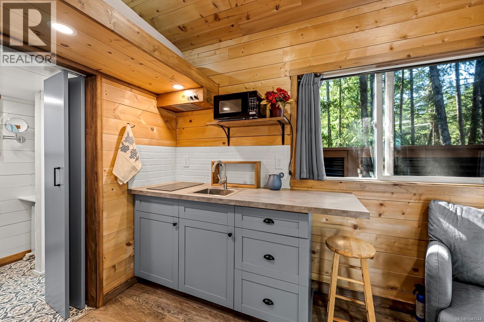 829 Lazo Rd - 60