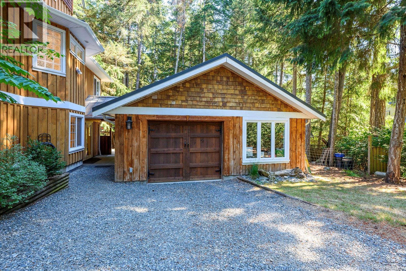 829 Lazo Rd - 69
