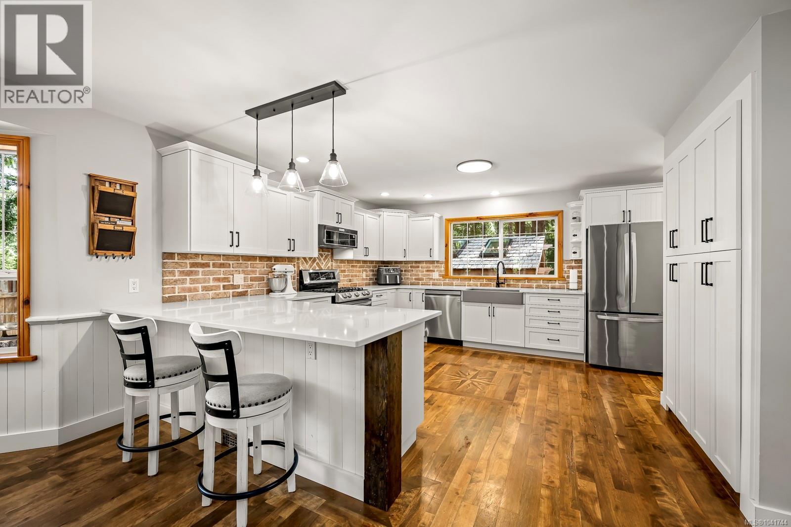 829 Lazo Rd - 9