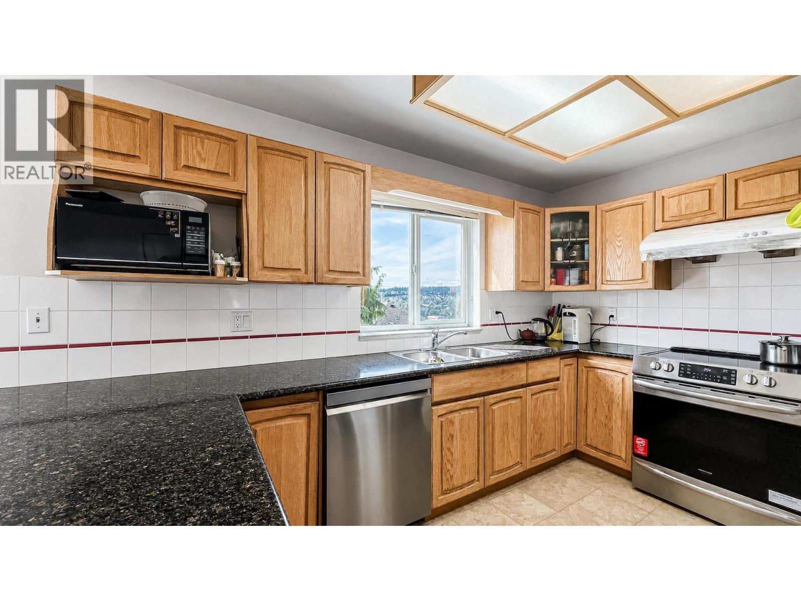 1161 COUTTS WAY, Port Coquitlam
